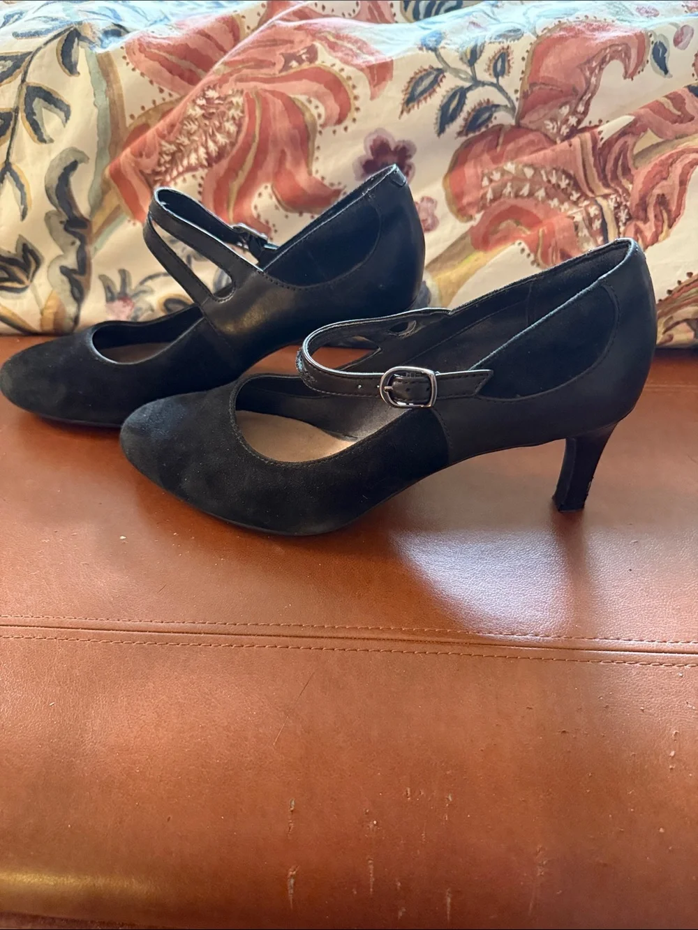 Clarks Black Mary Jane Heels